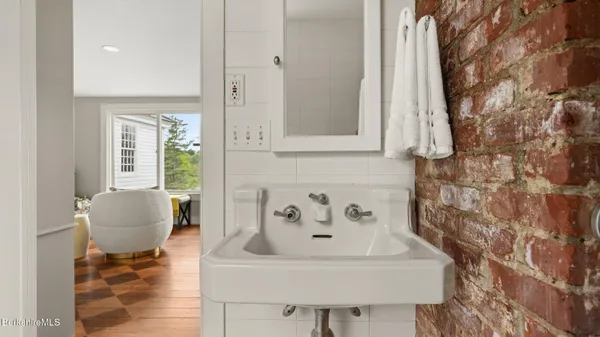 $4,995,000 | 764 East Hill Road, New Marlborough, MA 01259