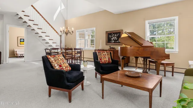 $4,995,000 | 764 East Hill Road, New Marlborough, MA 01259