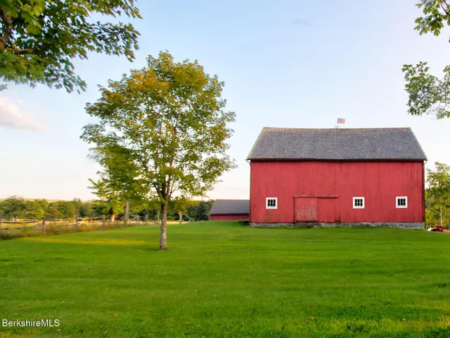 $4,995,000 | 764 East Hill Road, New Marlborough, MA 01259