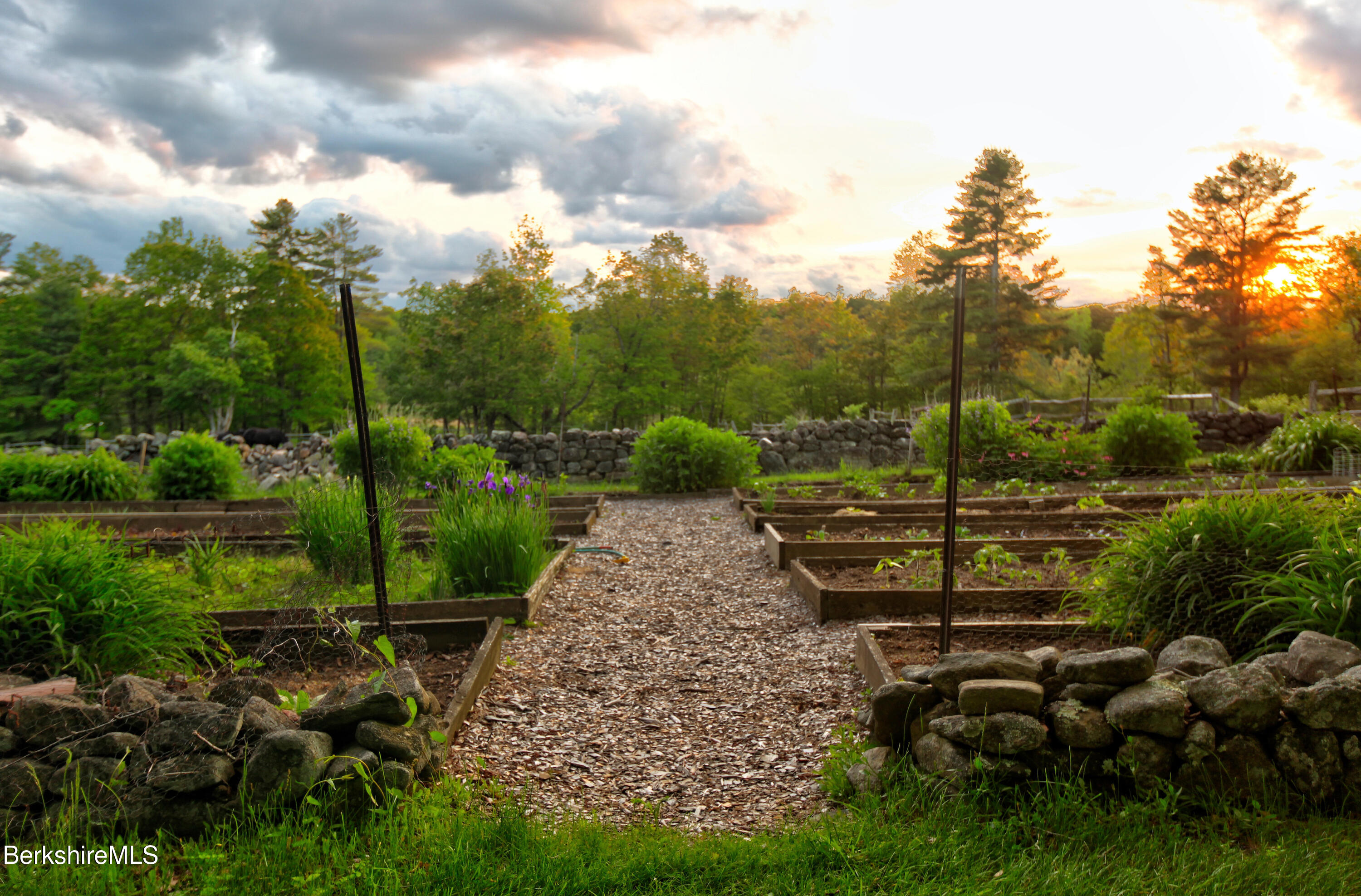 764 East Hill Road New Marlborough, MA 01259 - Photo 77 of 84 063b_048_EXT_VEG GARDEN6