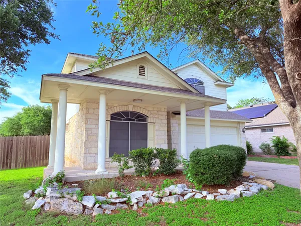 $2,000 | 1522 Van Horn Drive, Round Rock, TX 78664