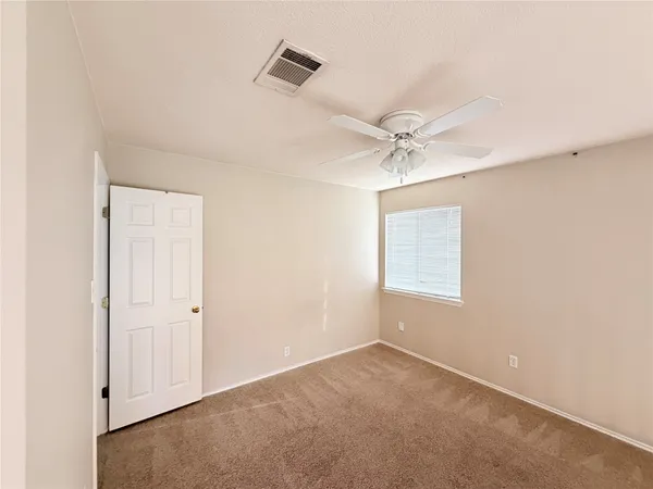 $2,000 | 1522 Van Horn Drive, Round Rock, TX 78664