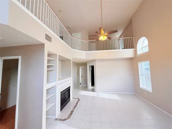 $2,000 | 1522 Van Horn Drive, Round Rock, TX 78664