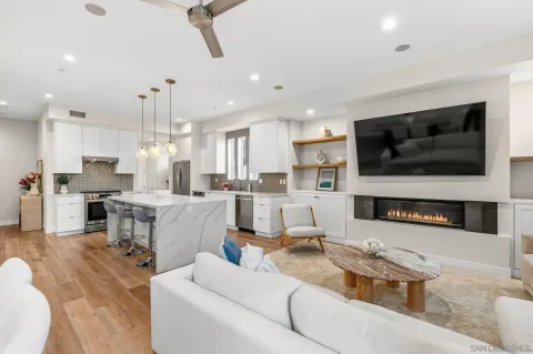 $2,350,000 | 107 Edgeburt Drive, Encinitas, CA 92024