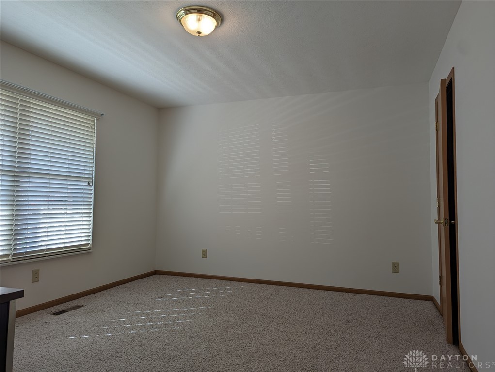 270 Hampton Trail Springfield, OH 45502 - Photo 18 of 28