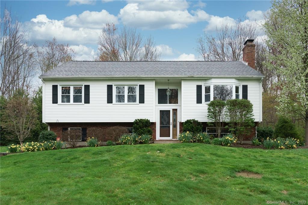 11 Sunset Road Bethlehem, CT 06751 - Photo 1 of 1