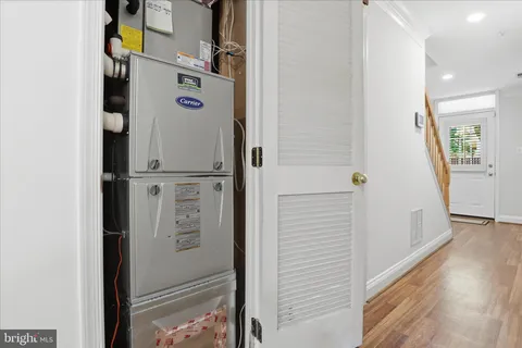 $735,000 | 3843 Watkins Mill Drive, Alexandria, VA 22304