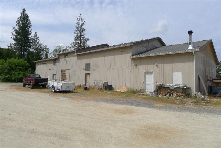 2245 Harbeck Road Grants Pass, OR 97527 - Photo 10 of 12 Additional Photo