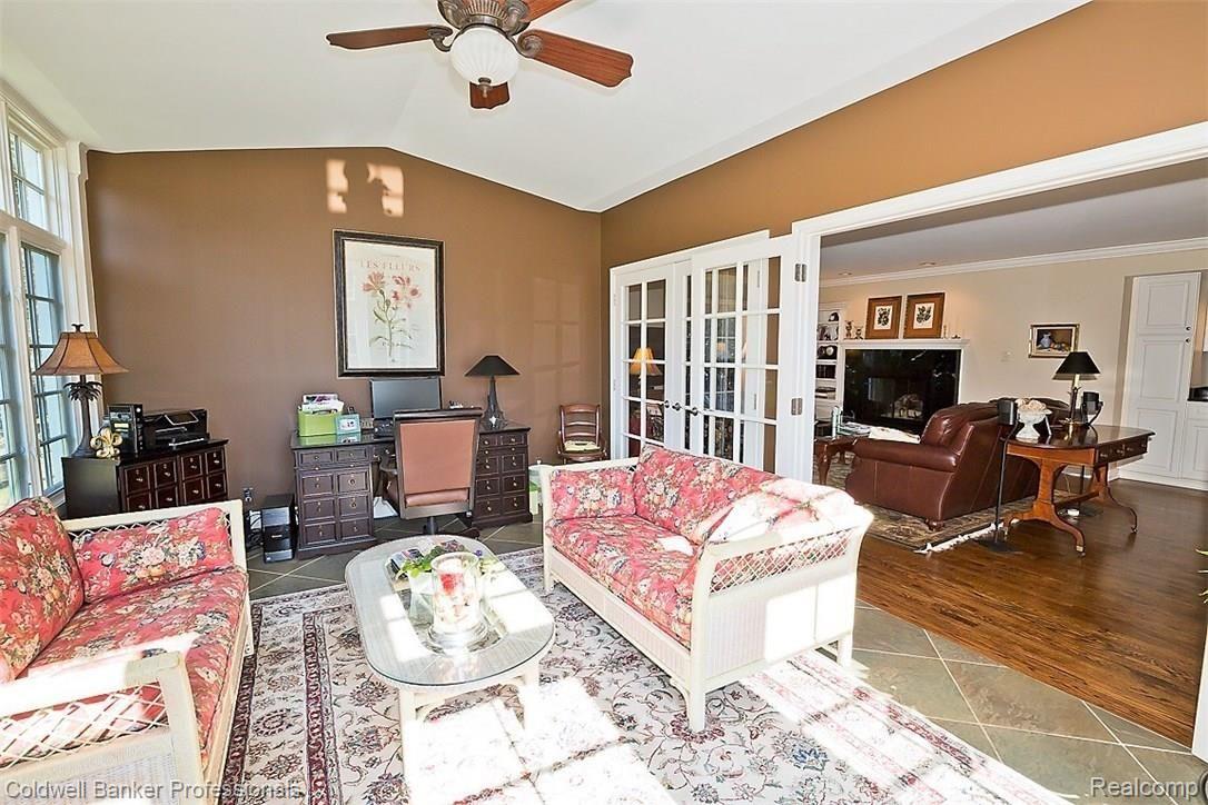 601 North Glengarry Road Bloomfield Hills, MI 48301 - Photo 20 of 63 592A1784.jpg