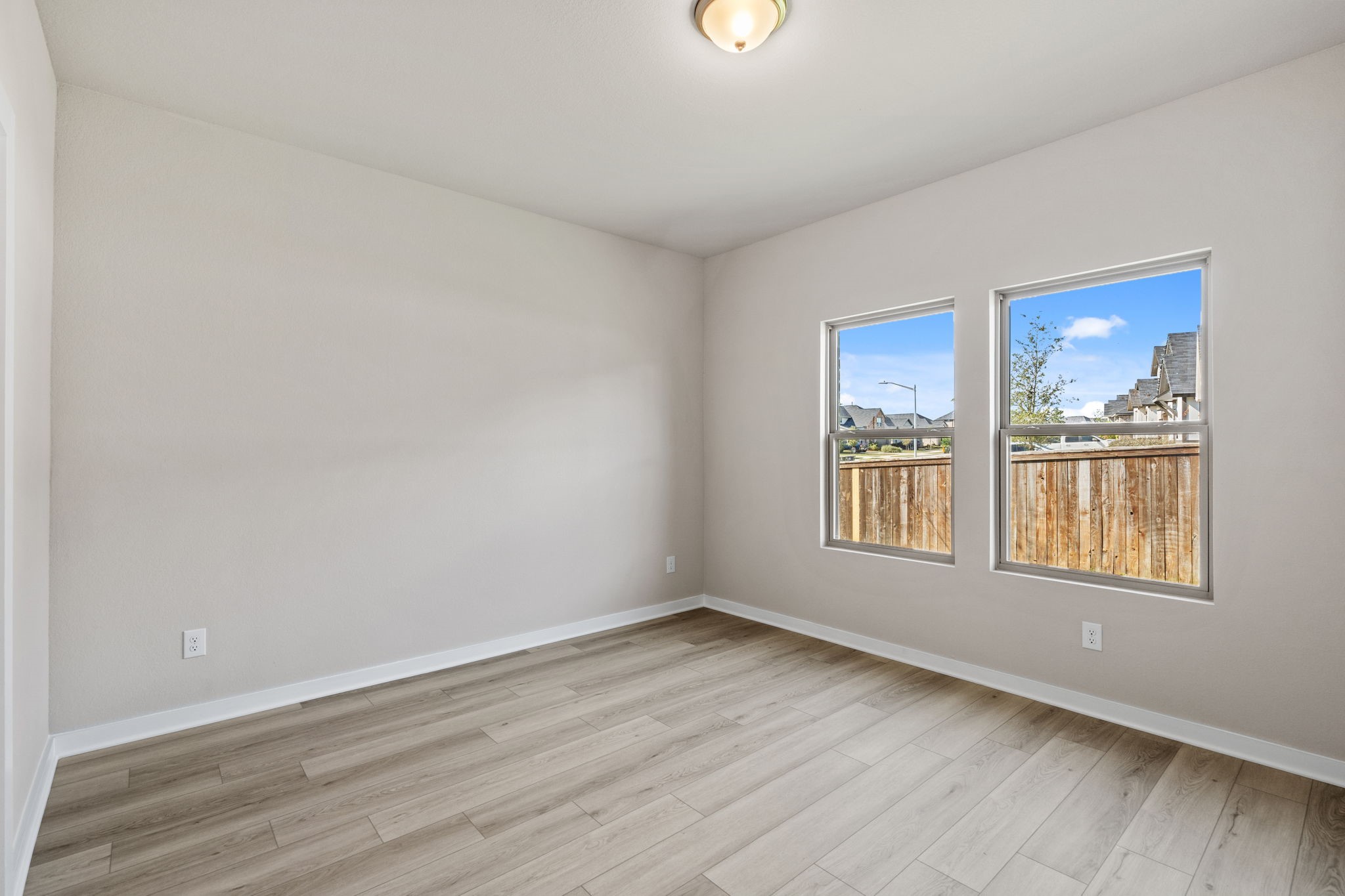 12015 Moonlight Path Drive Conroe, TX 77304 - Photo 16 of 31
