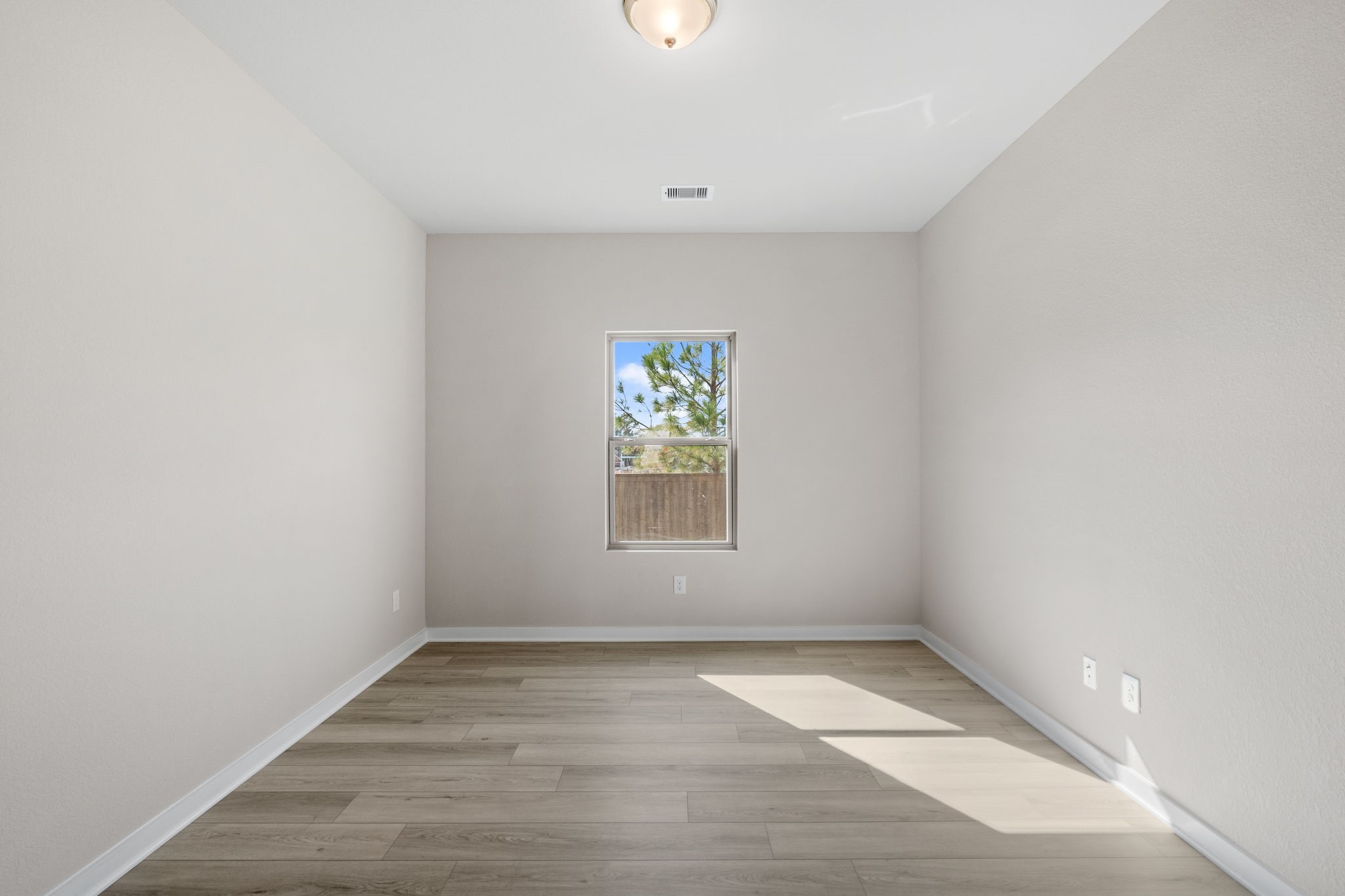 12015 Moonlight Path Drive Conroe, TX 77304 - Photo 8 of 31