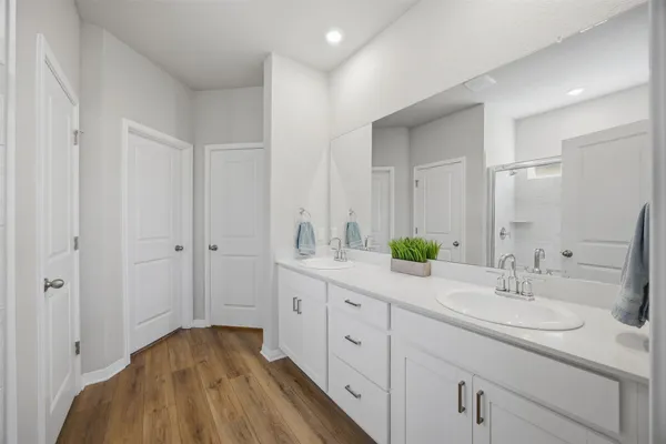 $2,700 | 904 View Drive, Georgetown, TX 78628