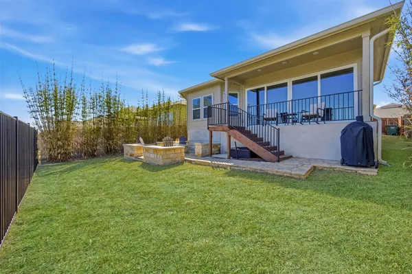 $2,700 | 904 View Drive, Georgetown, TX 78628