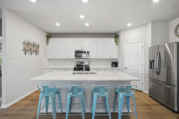 $2,700 | 904 View Drive, Georgetown, TX 78628