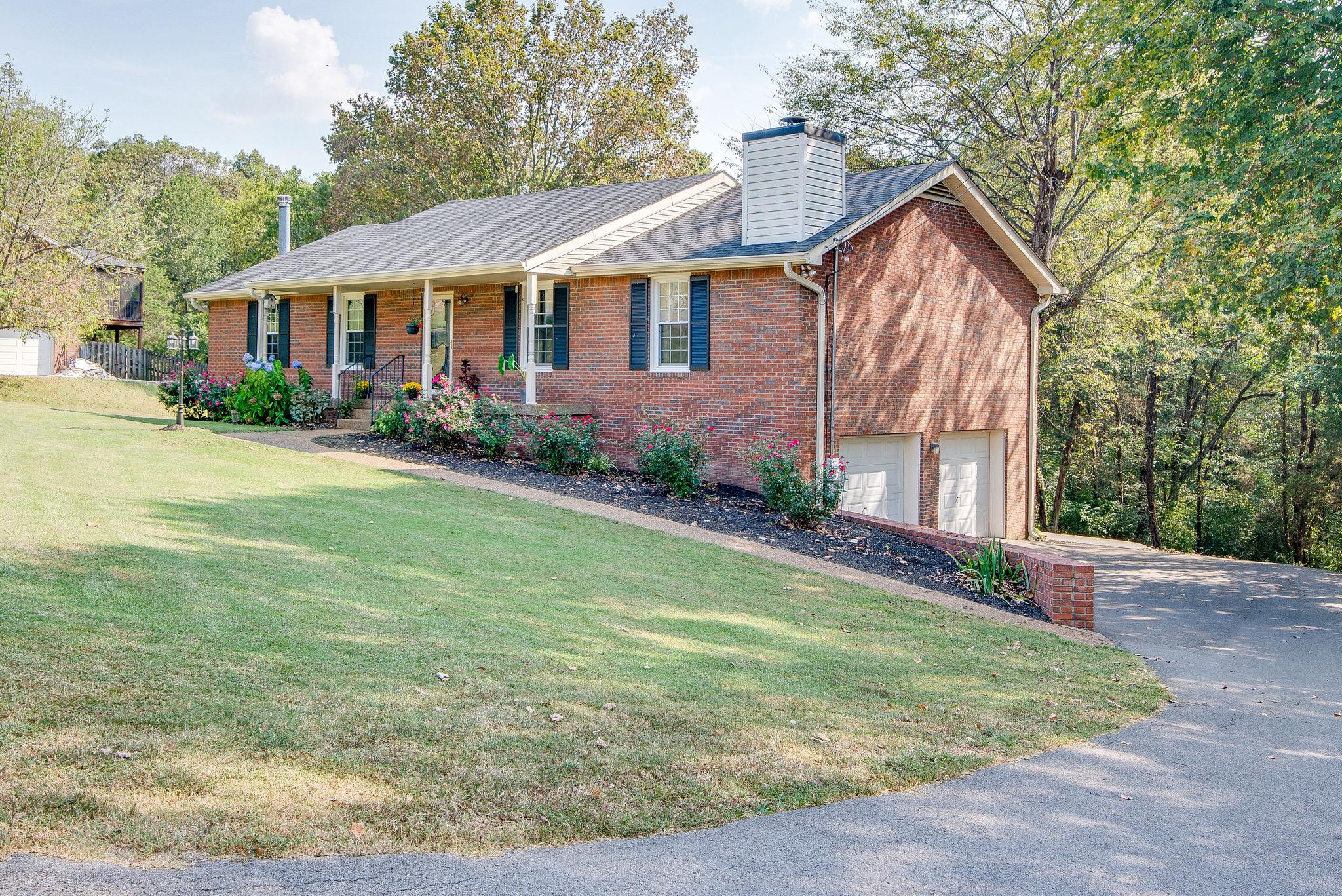 1819 Hidden Ridge Circle Mount Juliet, TN 37122 - Photo 1 of 30 Gallery Image 1