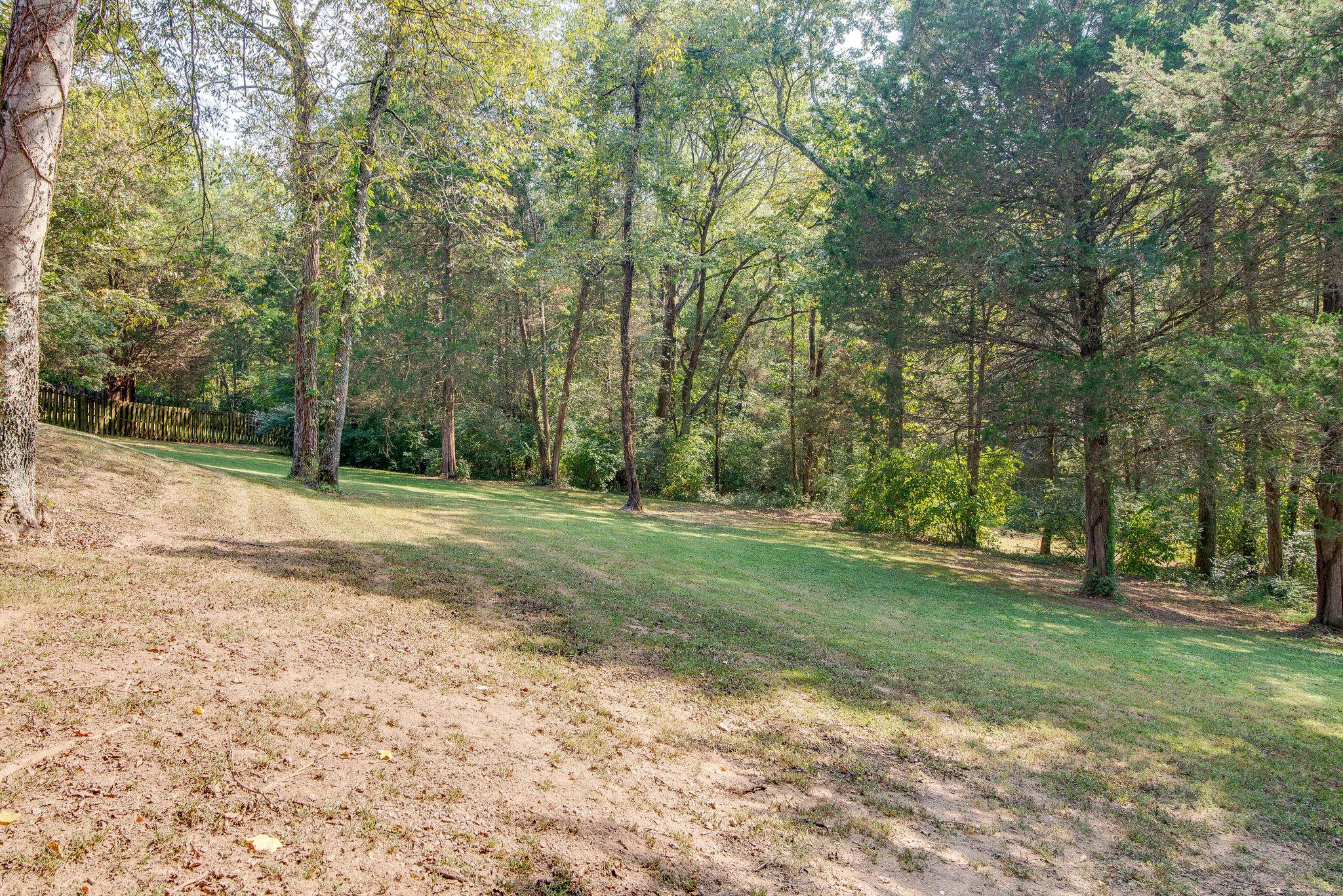 1819 Hidden Ridge Circle Mount Juliet, TN 37122 - Photo 10 of 30 Gallery Image 10