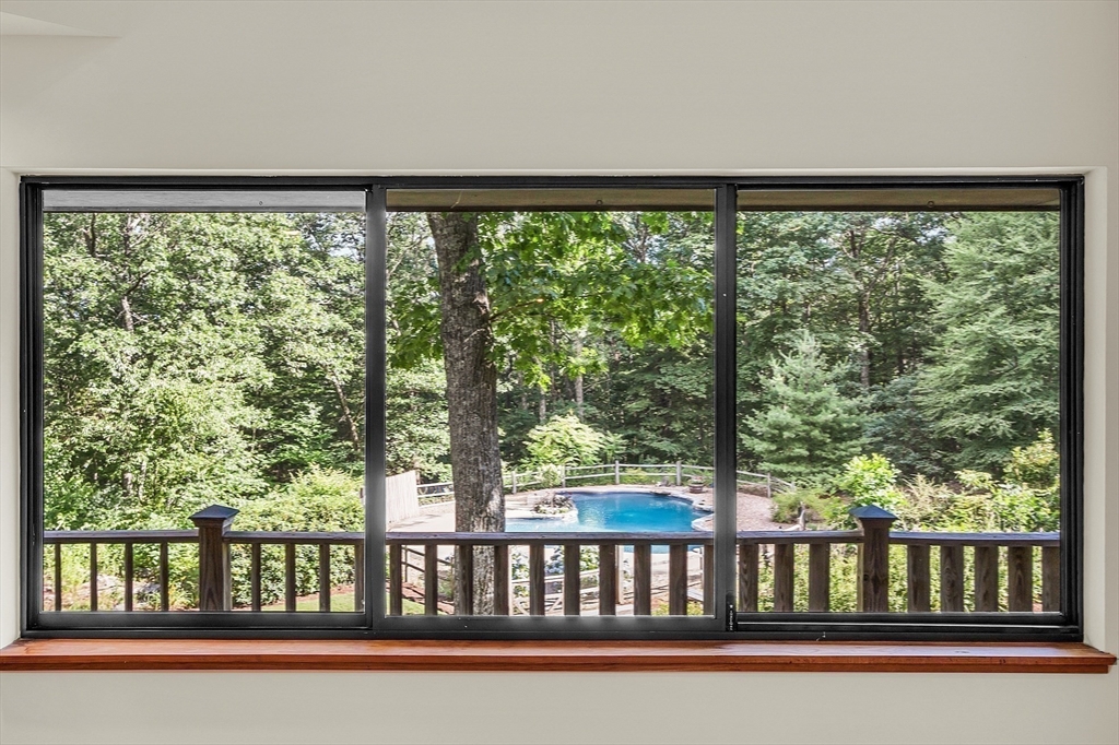 112 Littleton County Road Harvard, MA 01451 - Photo 15 of 40