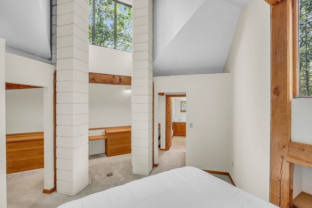 112 Littleton County Road Harvard, MA 01451 - Photo 27 of 40