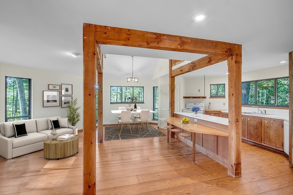 112 Littleton County Road Harvard, MA 01451 - Photo 3 of 40