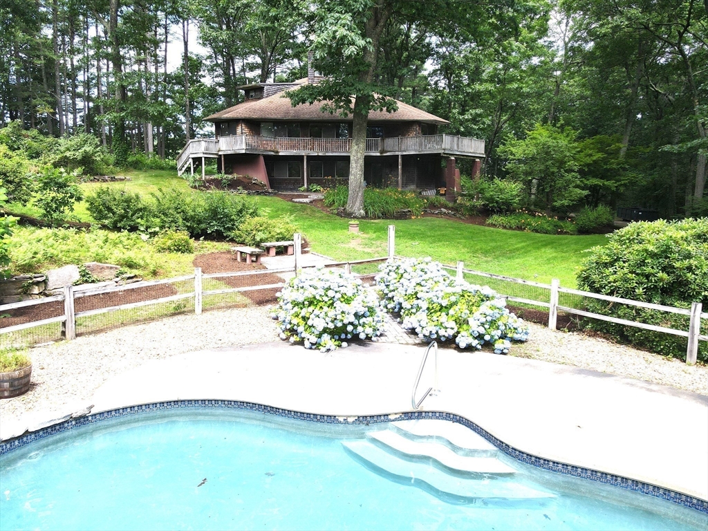 112 Littleton County Road Harvard, MA 01451 - Photo 35 of 40