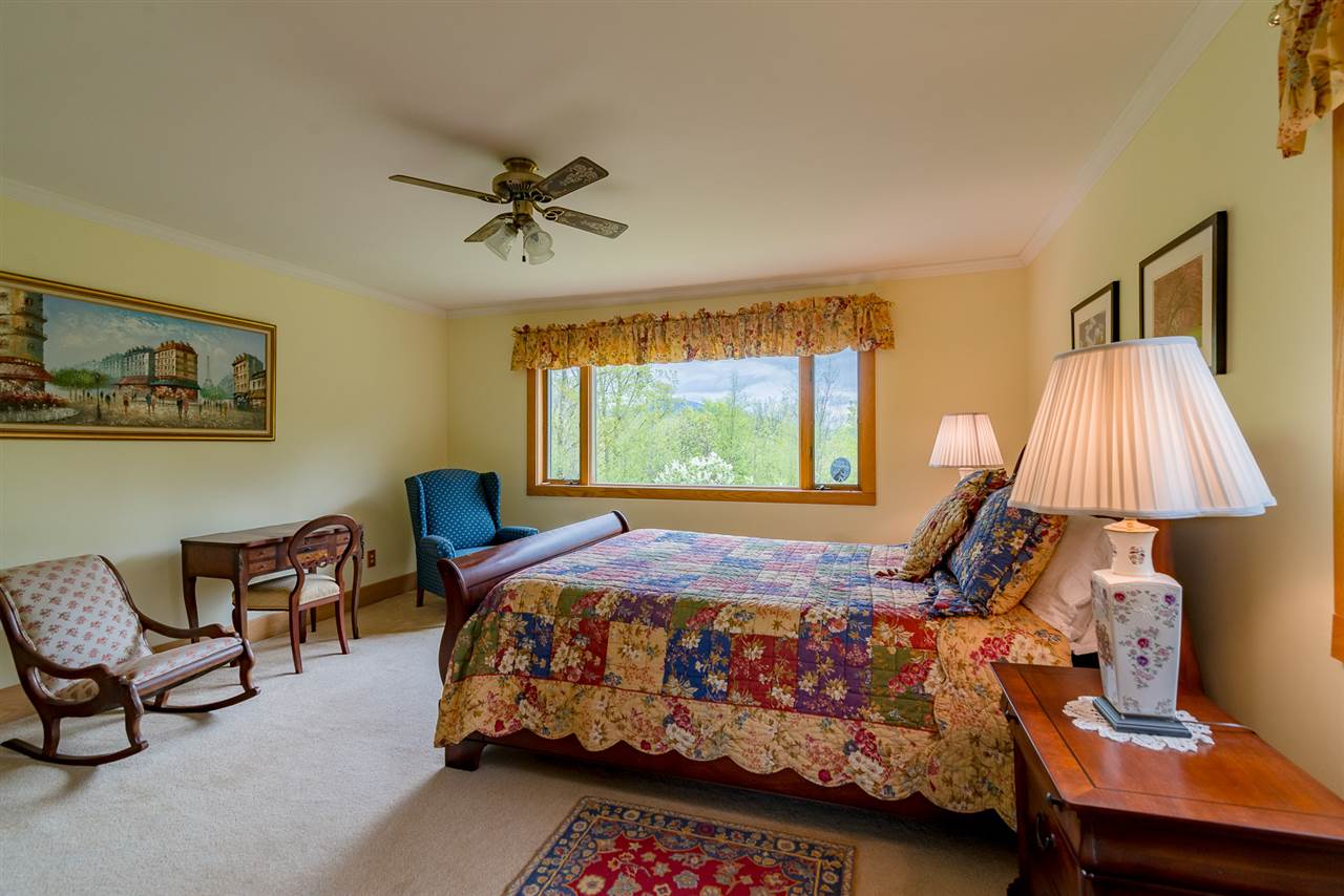493 Crow Hill Road Arlington, VT 05250 - Photo 12 of 17 Gallery Image 12