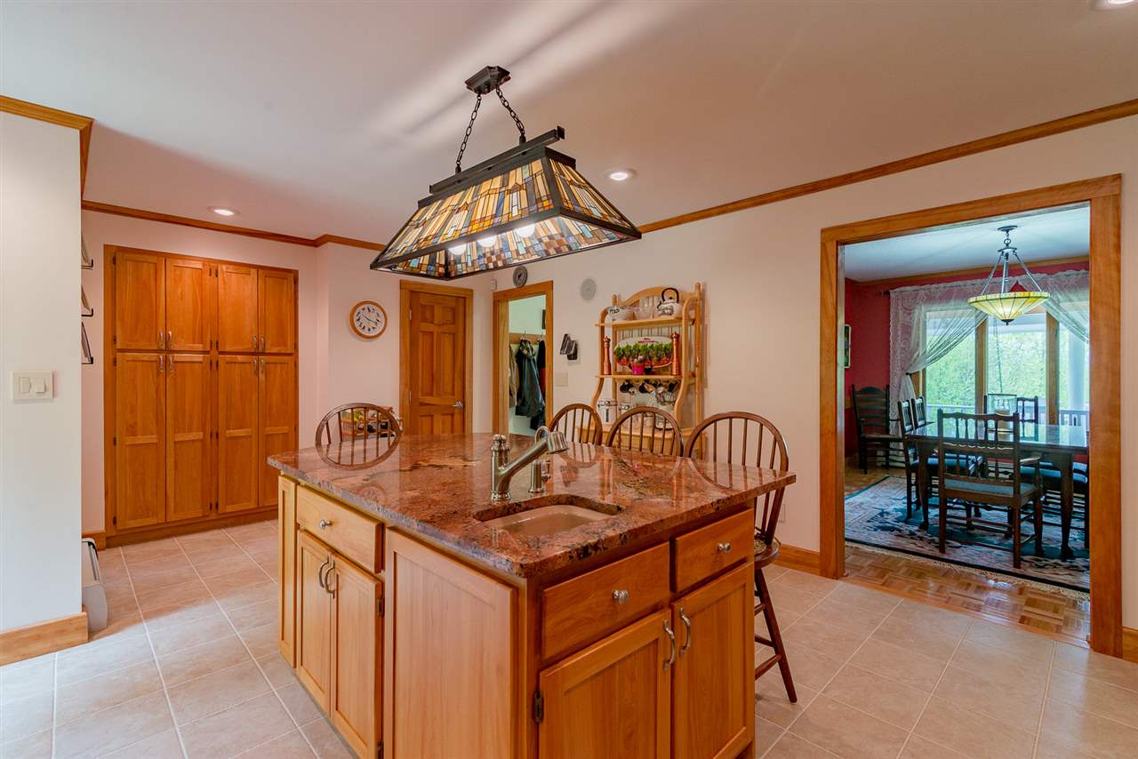 493 Crow Hill Road Arlington, VT 05250 - Photo 8 of 17 Gallery Image 8