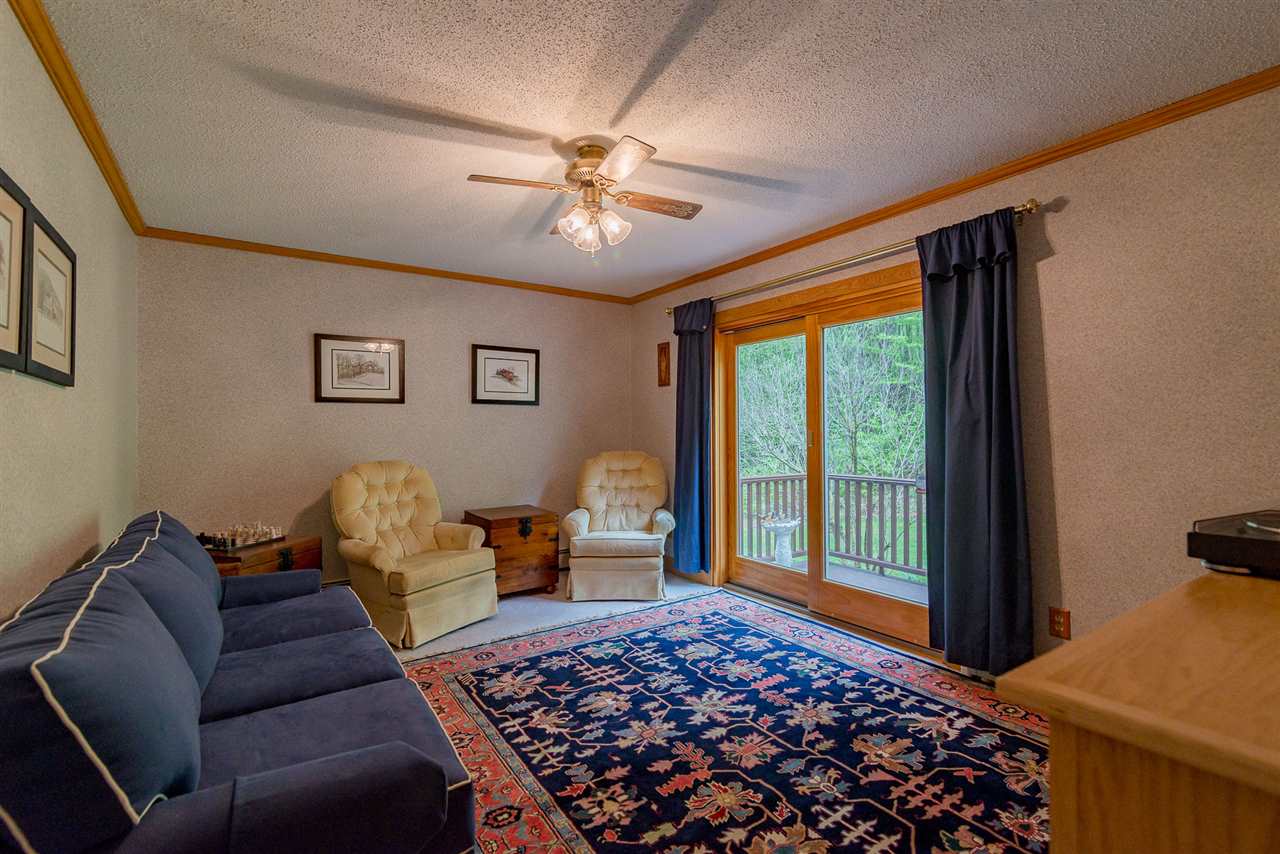 493 Crow Hill Road Arlington, VT 05250 - Photo 9 of 17 Gallery Image 9