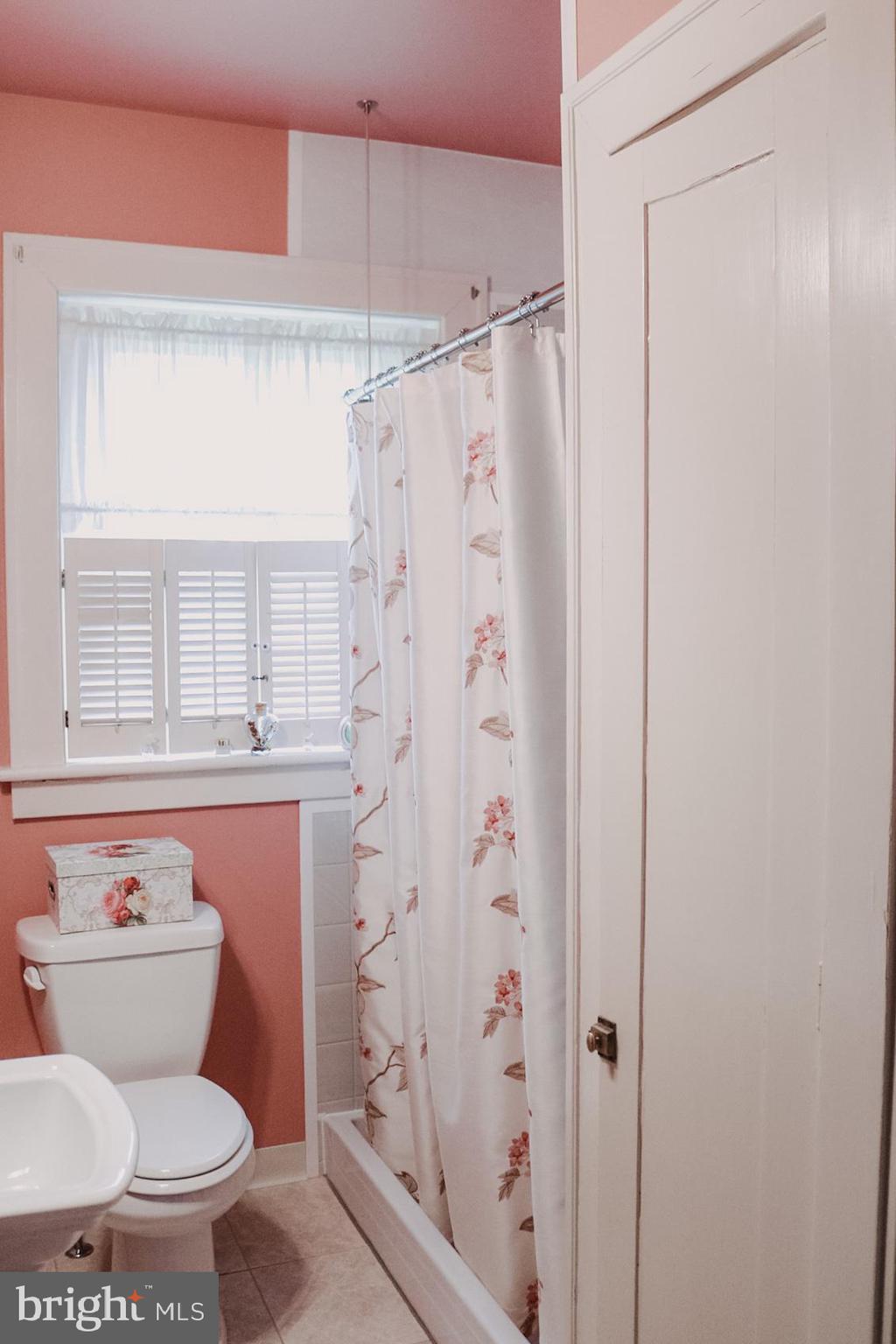 1202 Colebrook Road Lebanon, PA 17042 - Photo 17 of 50 Gallery Image 17