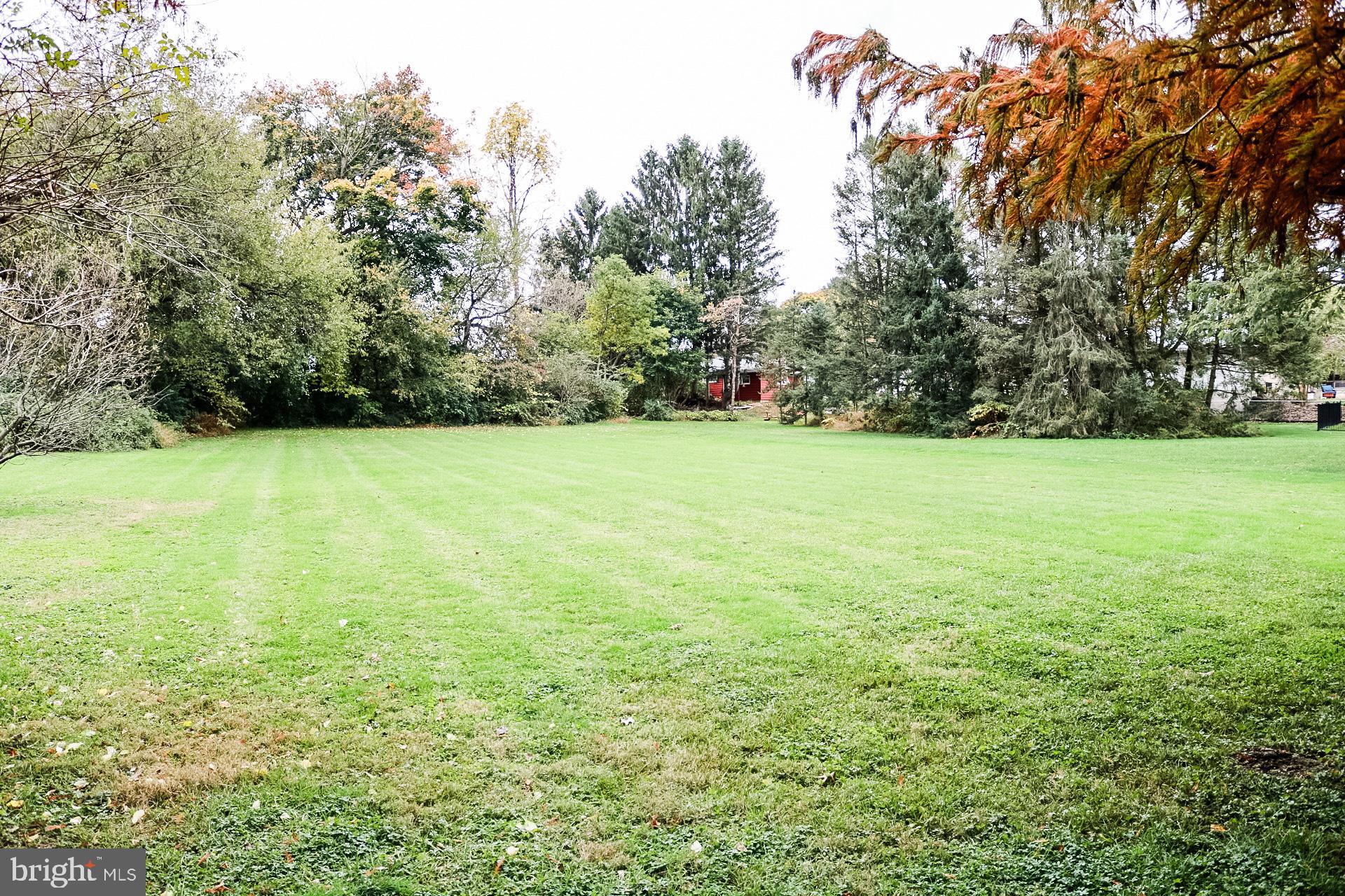 1202 Colebrook Road Lebanon, PA 17042 - Photo 4 of 50 Gallery Image 4