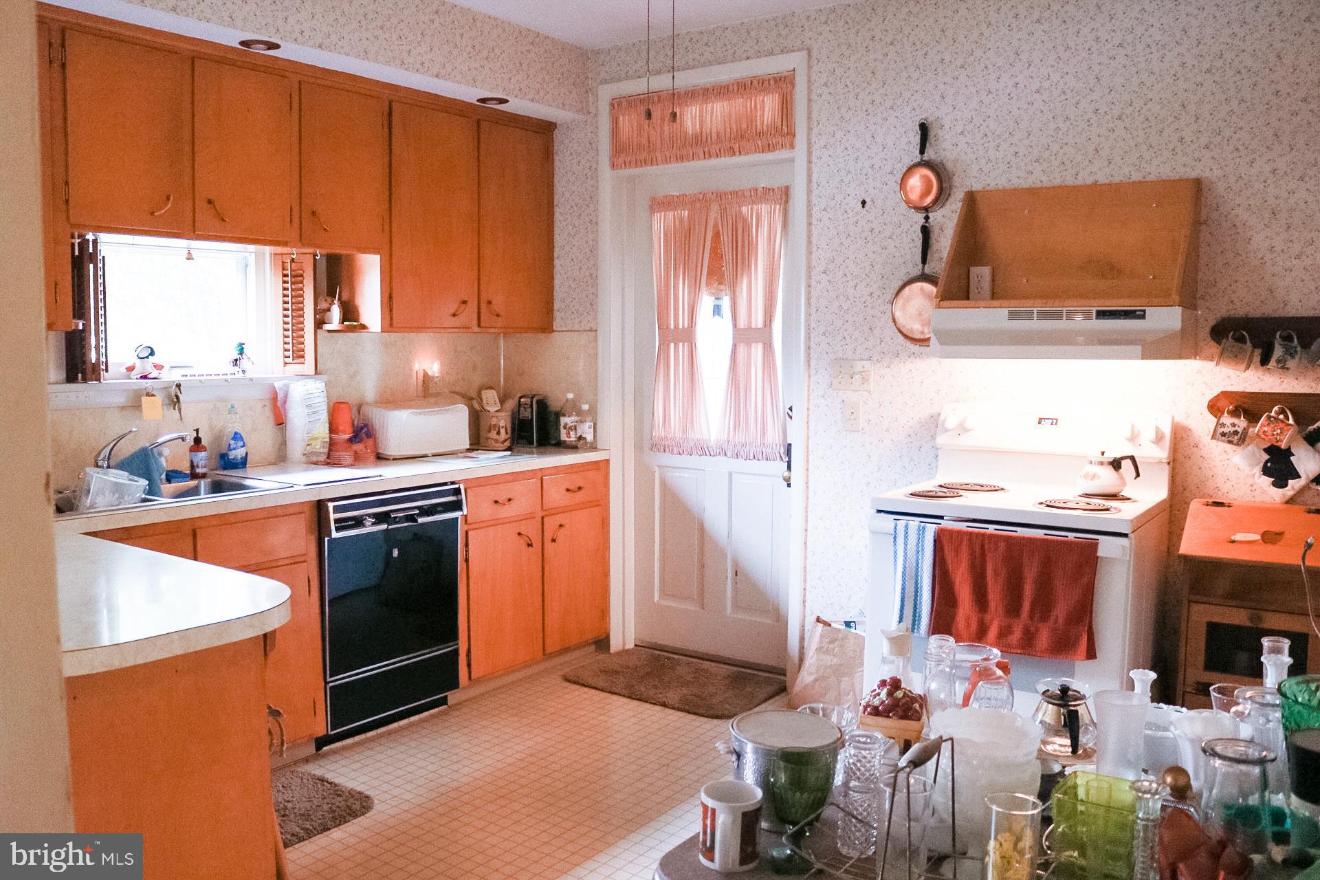1202 Colebrook Road Lebanon, PA 17042 - Photo 34 of 50 Gallery Image 34