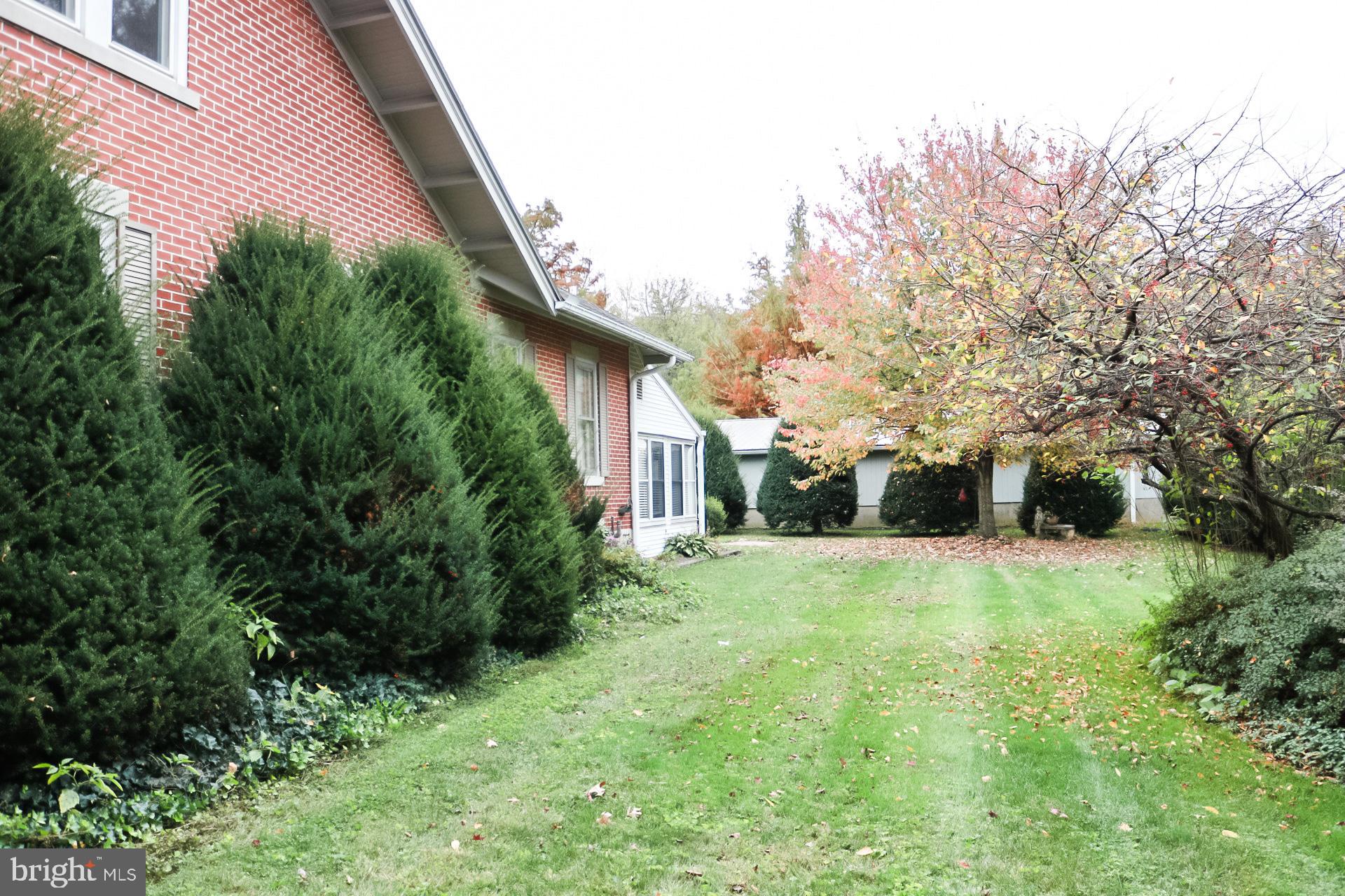 1202 Colebrook Road Lebanon, PA 17042 - Photo 7 of 50 Gallery Image 7
