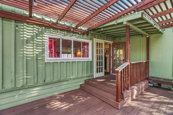 $1,999,999 | 5186-5220 Hwy 116 Highway South, Sebastopol, CA 95472