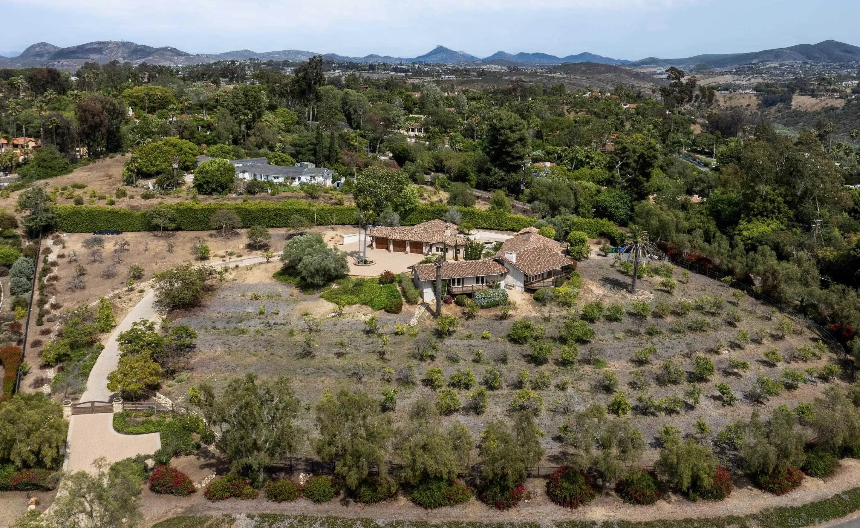 6858 Las Colinas Rancho Santa Fe, CA 92067 - Photo 3 of 25