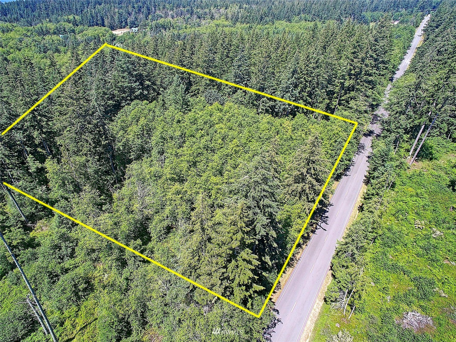 229 North Camano Ridge Road Camano Island, WA 98282 - Photo 12 of 14 Gallery Image 12