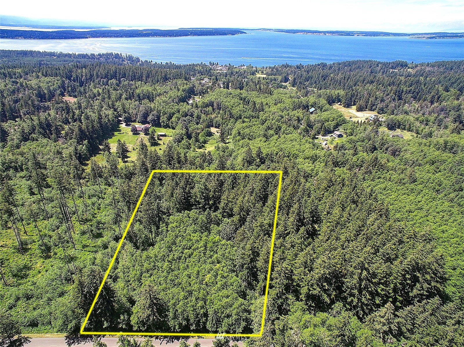 229 North Camano Ridge Road Camano Island, WA 98282 - Photo 4 of 14 Gallery Image 4