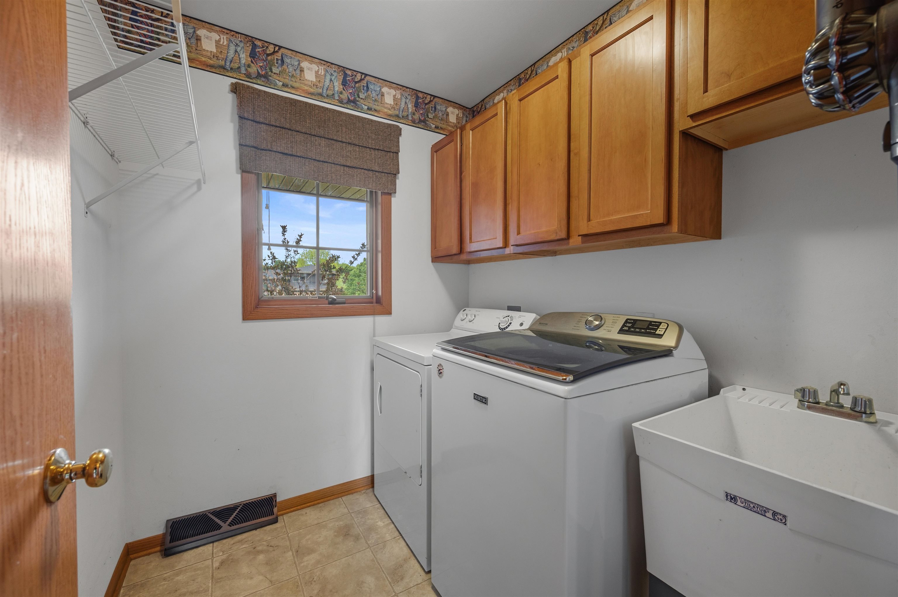 8600 Ellington Way Middleton, WI 53562 - Photo 19 of 37