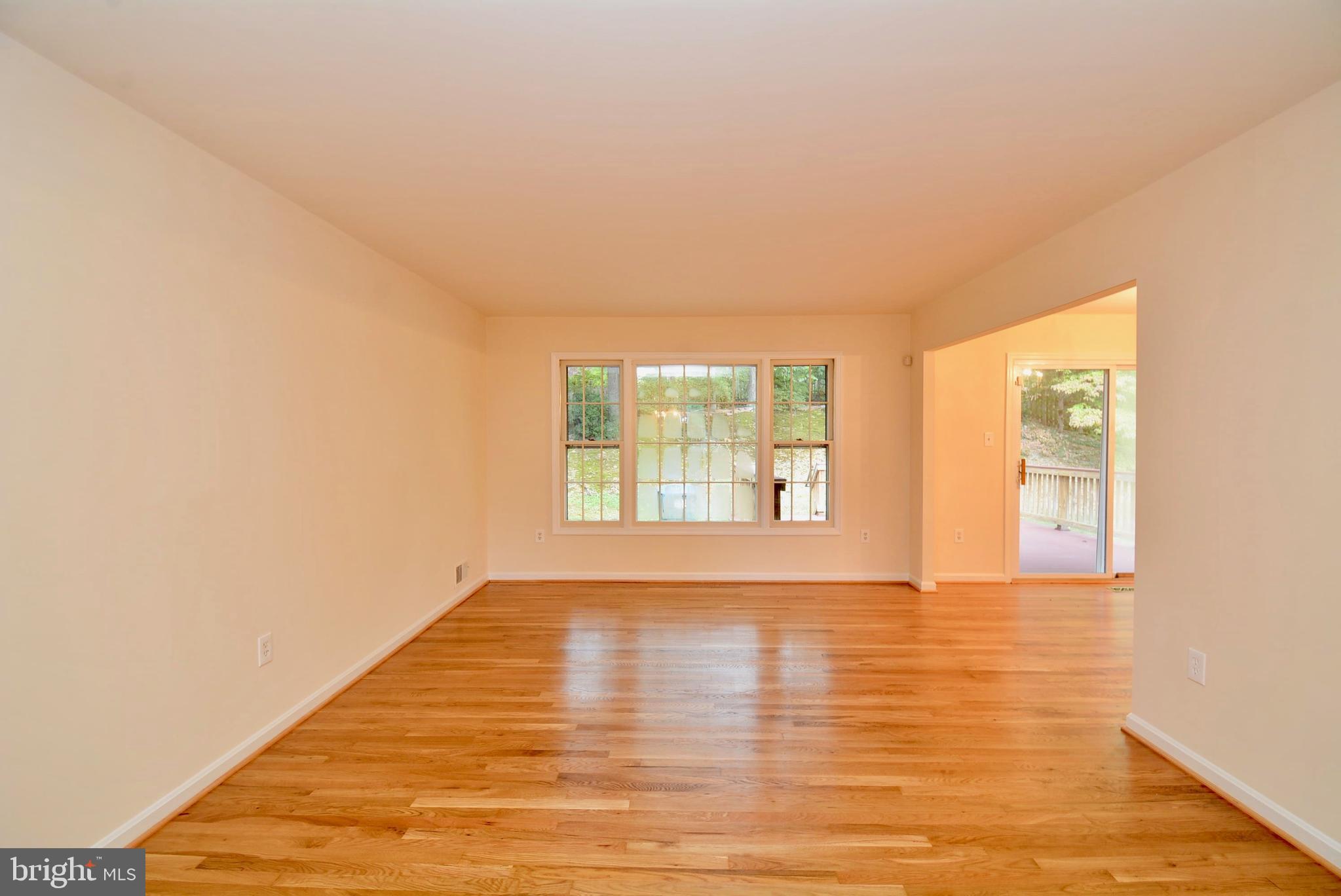 7002 Springfield Village Court Springfield, VA 22152 - Photo 18 of 45 Living Room