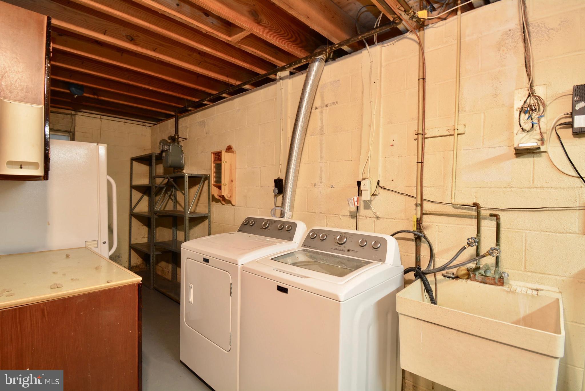 7002 Springfield Village Court Springfield, VA 22152 - Photo 40 of 45 Laundry Room/Utility room