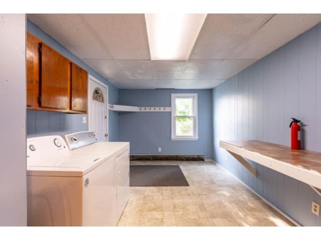 401 West Hazel Street Albion, IN 46701 - Photo 11 of 20