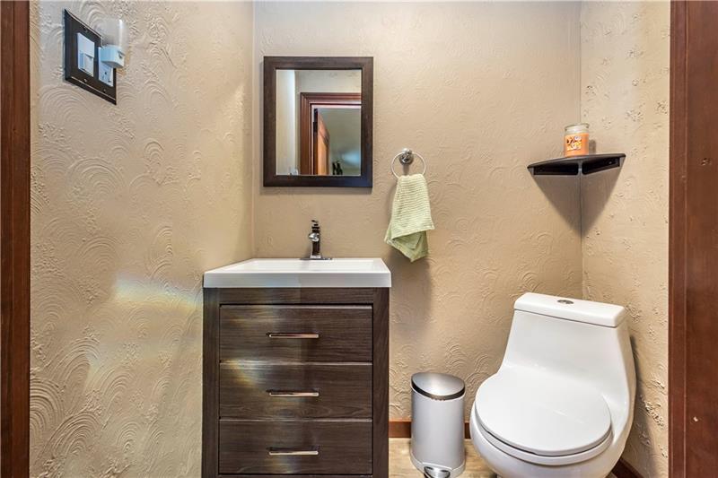 603 McKee Road White Oak, PA 15131 - Photo 13 of 25 Gallery Image 13