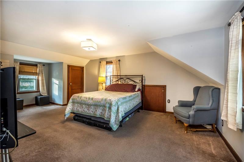 603 McKee Road White Oak, PA 15131 - Photo 18 of 25 Gallery Image 18