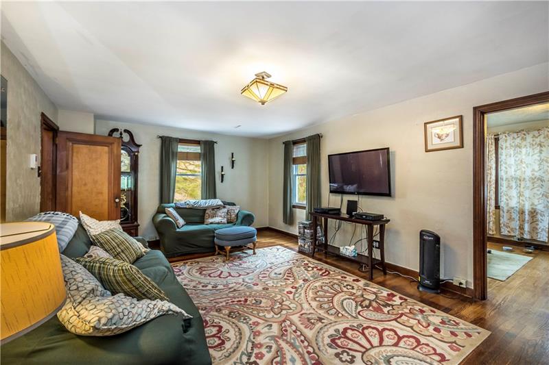 603 McKee Road White Oak, PA 15131 - Photo 6 of 25 Gallery Image 6