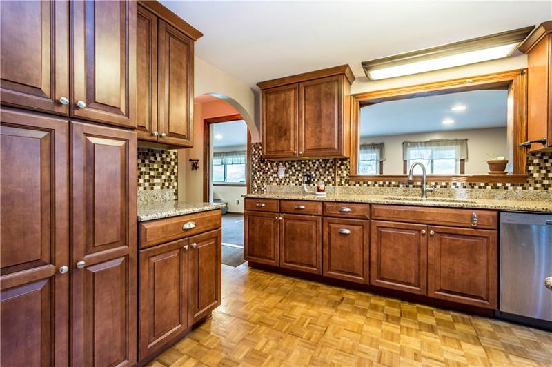 603 McKee Road White Oak, PA 15131 - Photo 9 of 25 Gallery Image 9