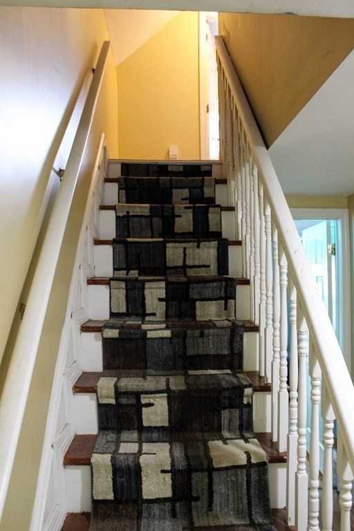 21 Ashley Street Springfield, MA 01105 - Photo 11 of 19 Gallery Image 11