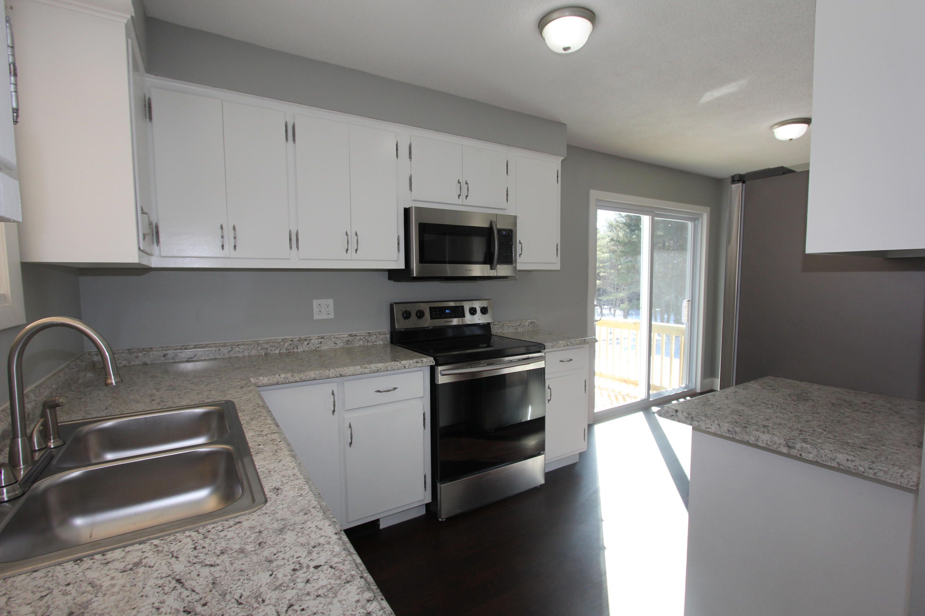 82 Lisbon Road Sabattus, ME 04280 - Photo 2 of 38 Kitchen