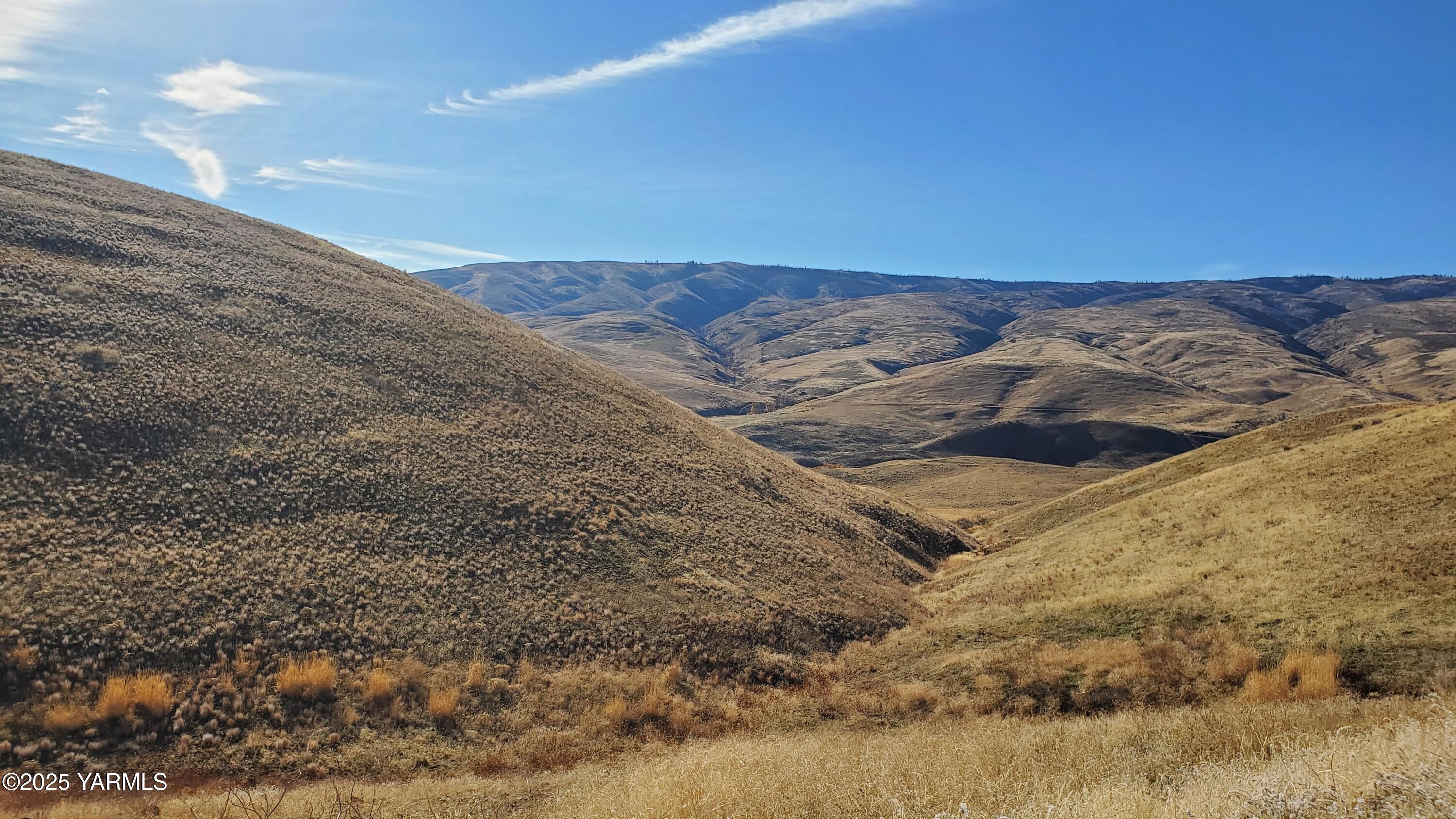 Nka Nka Elk Ridge Lane Selah, WA 98942 - Photo 5 of 7 a view of ocean and a mountain