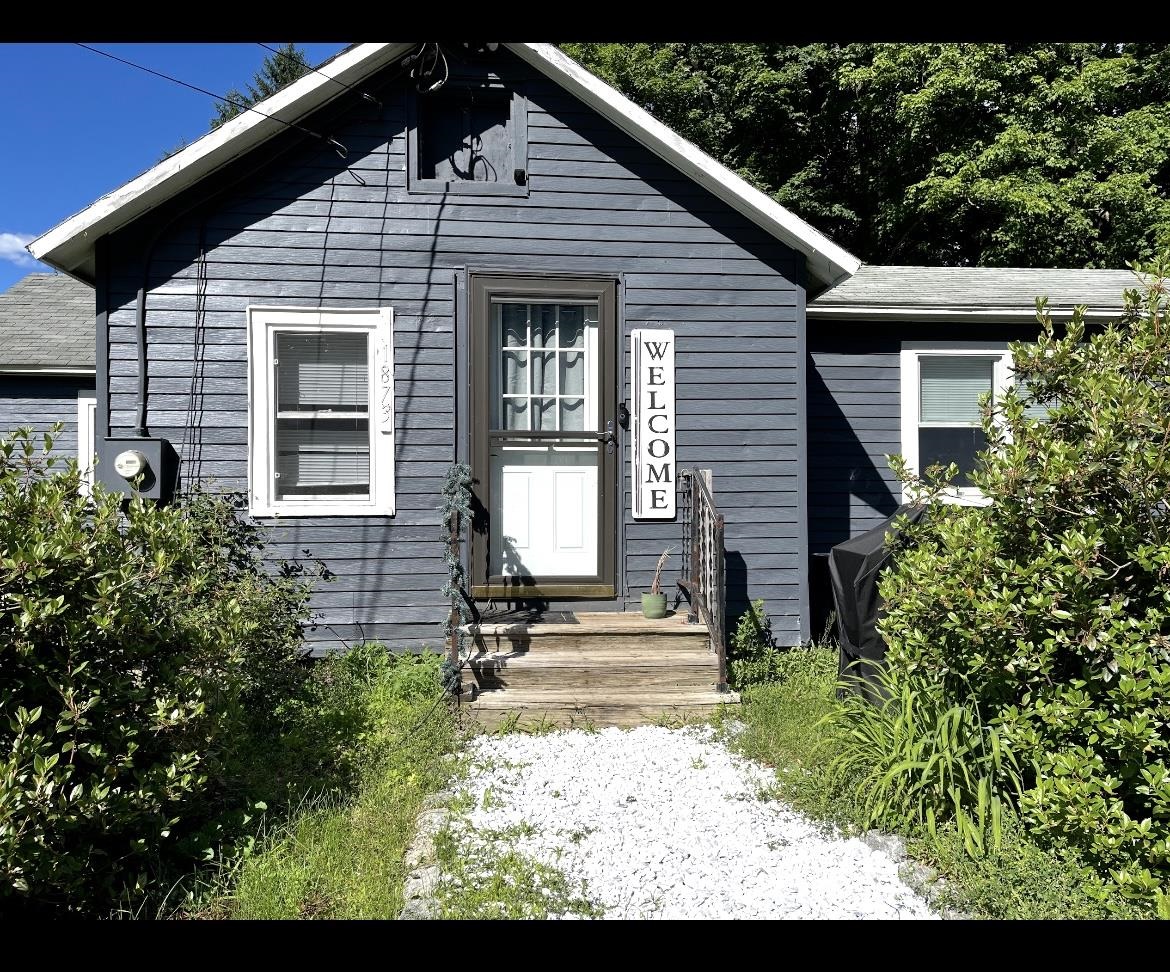 1873 Old River Road Hartford, VT 05001 - Photo 1 of 31