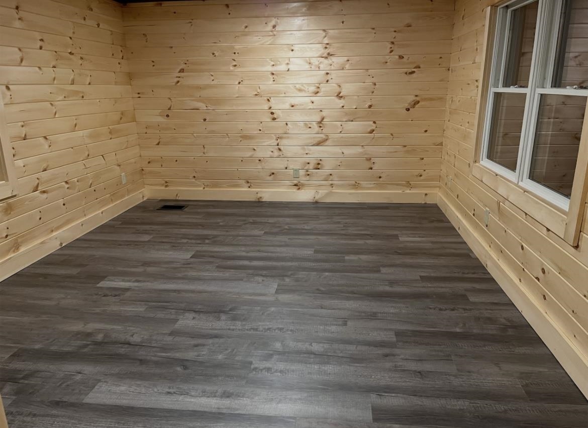 1873 Old River Road Hartford, VT 05001 - Photo 11 of 31