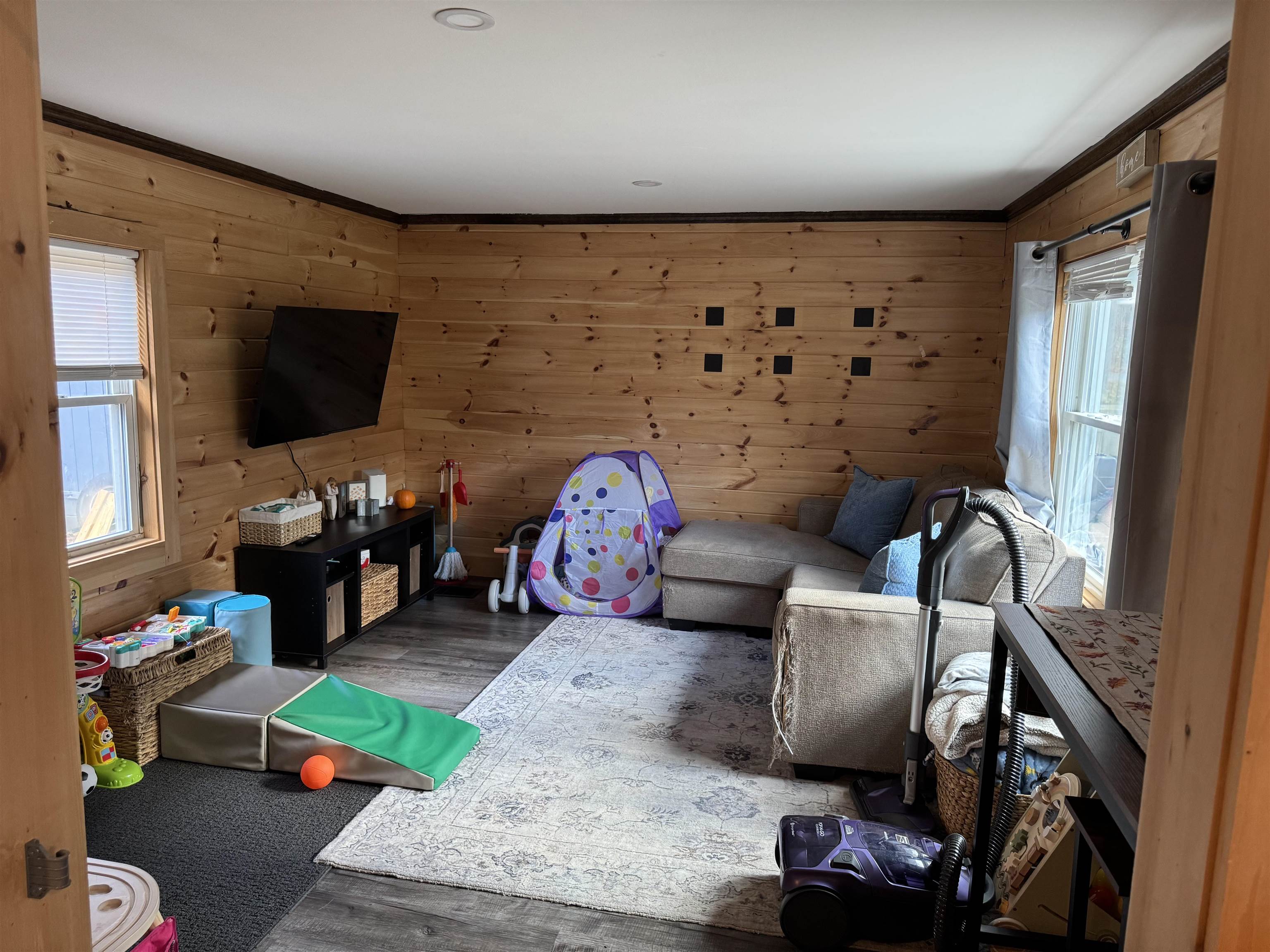 1873 Old River Road Hartford, VT 05001 - Photo 12 of 31