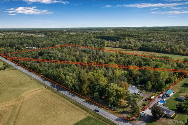 $349,900 | 5719 Crittenden Road, Newstead, NY 14001